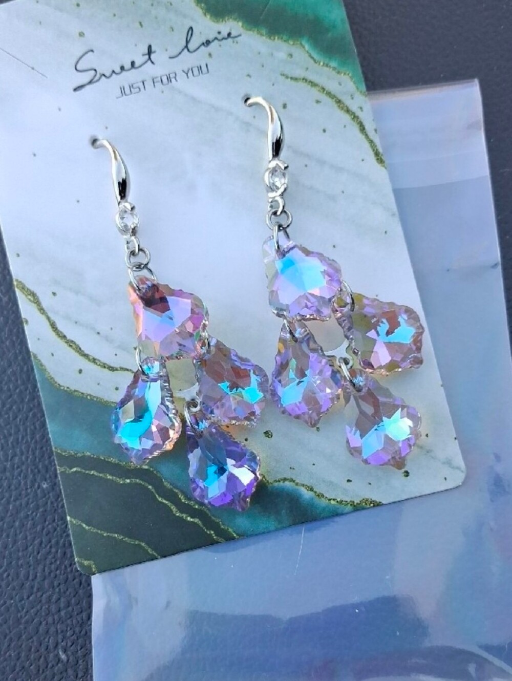 $8 Each Or Bundle 5/$20 Lavender Light Purple Crystal Teardrop Dangle Earrings